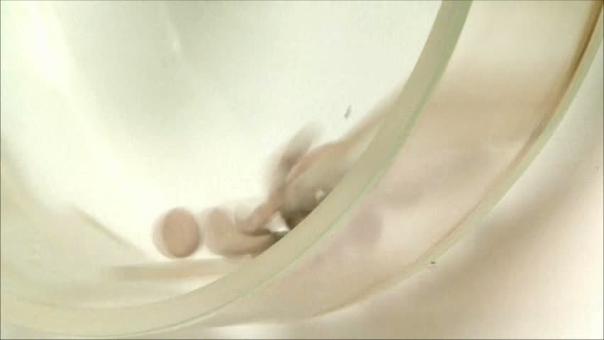pellets rotate in the drum