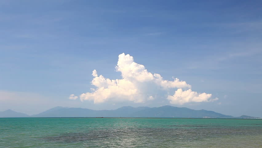  Time lapse clouds over koh Pangan, Thailand