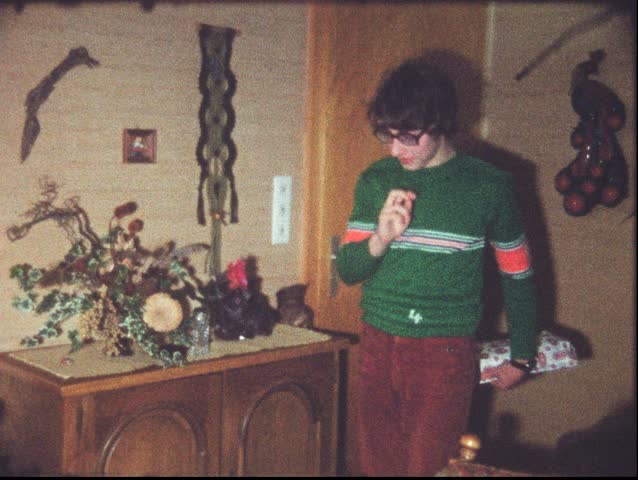 Christmas evening in the 1970s (vintage 8 mm amateur film)