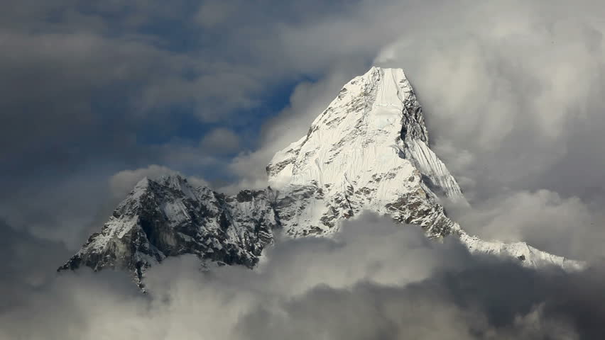 25 SEP 2011, Nepal, Ama Dablam.