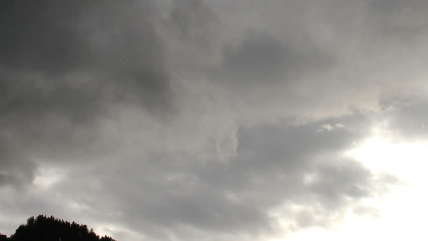 Fantastic Clouds Timelapse with godrays