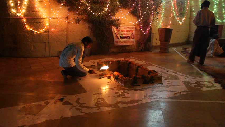 JAISALMER, INDIA - SEPTEMBER 10: Hindu Brahmin monk prays at the temple during religious ceremony on September 10, 2011 in Jaisalmer, Rajasthan, India. Hinduism is a religious tradition of India, with 80.5% of the population identifying themselves as Hind