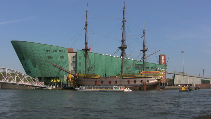 NeMo (National Museum for Science and Technology), Oosterdok, Amsterdam, Netherlands