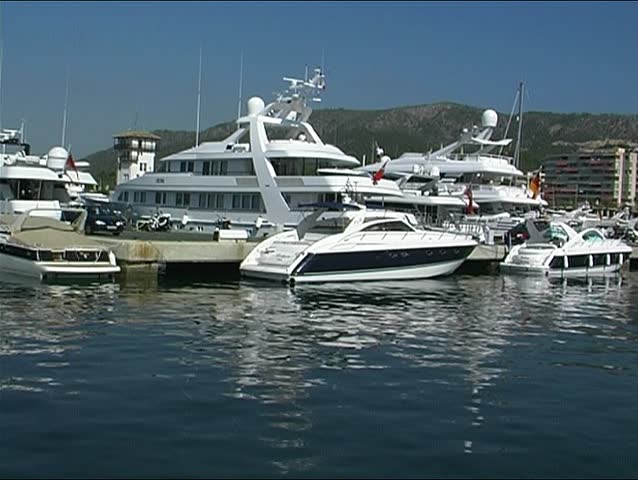Marina Porto Portals tracking 3