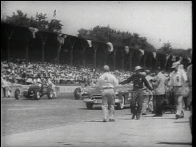 Montage -  Indianapolis 500, 1940s