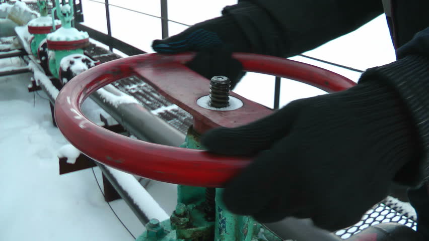 close oil valve 