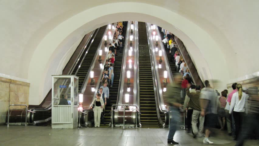 subway escalator time lapse