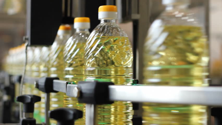 Production of sunflower oil in the factory