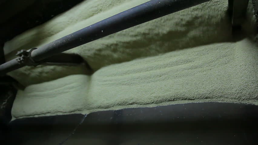 Sesame processing for tahini and halvah in small industrial plant 