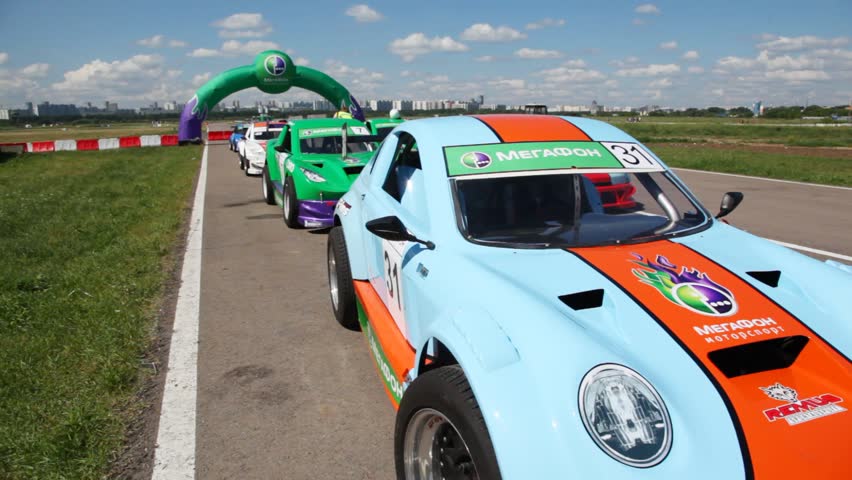 MOSCOW - JUN 11: Cars without drivers face race beginning, on 3rd stage of championship on drift Megafon-RDS 2011, on Jun 11, 2011 in Moscow, Russia