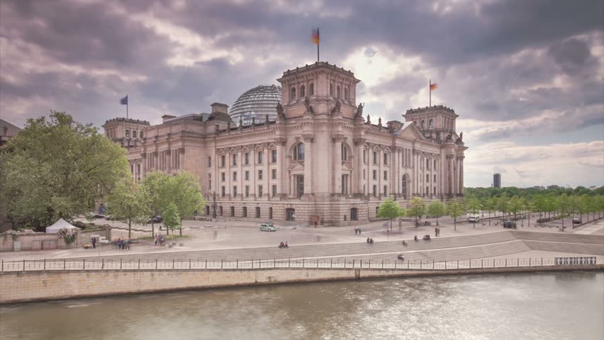 The Reichstag Building Berlin (Bundestag) in 1080p FullHD Timelapse with dynamic clouds