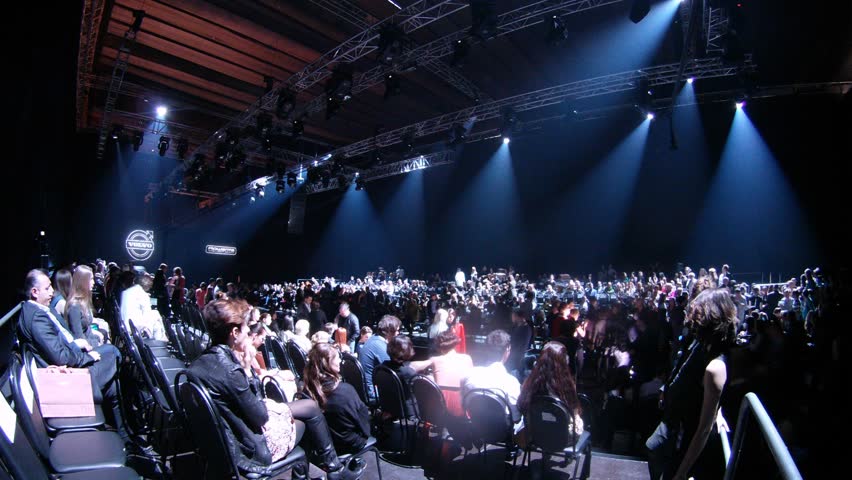 MOSCOW - APR 8: (Timelapse View) Many visitors communicate before fashion show on VOLVO - Week of fashion in Moscow in Gostini dvor, on April 8, 2012 in Moscow, Russia