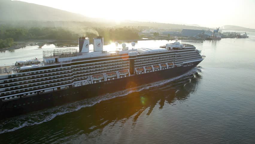 VANCOUVER , BC CANADA - MAY 19 2012: Cruise ship in Burrard Inlet