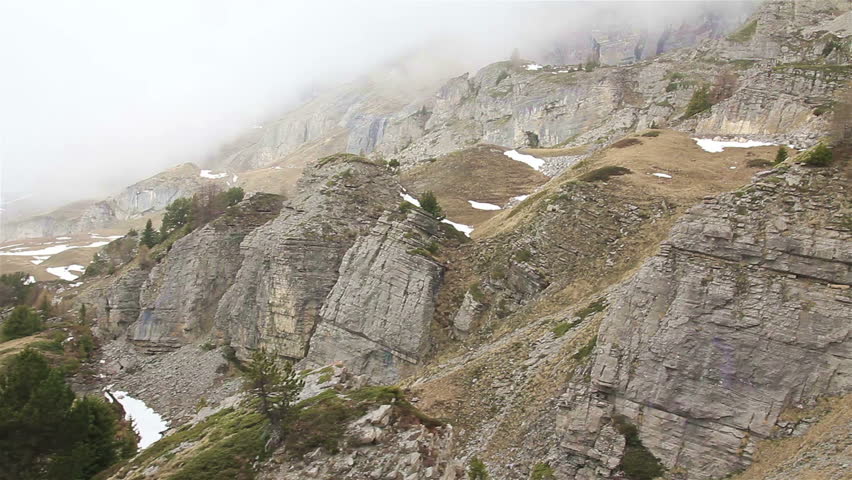 Fog over the canyons. End of Winter.
1080p 29.97 fps