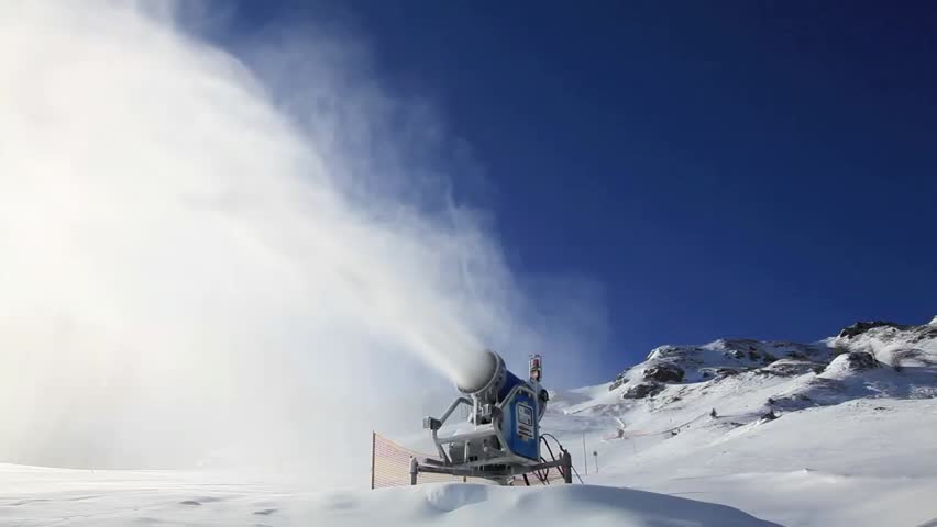 Snow cannon produced artificial snow