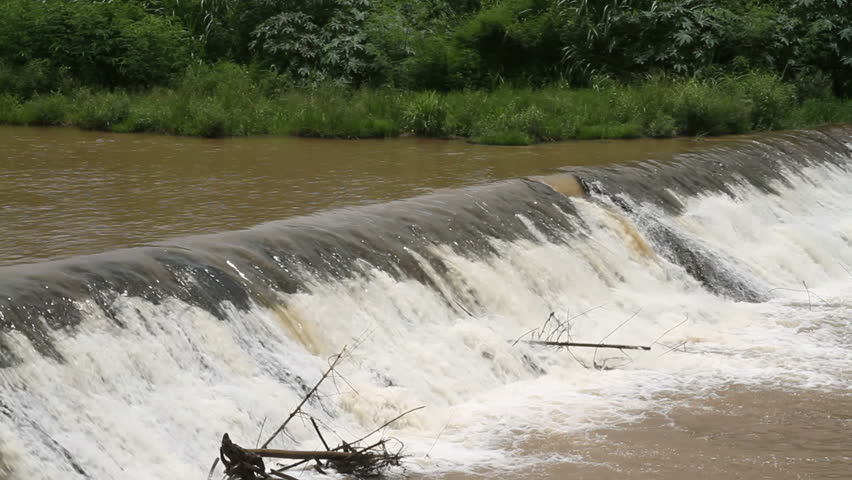 weir on river 