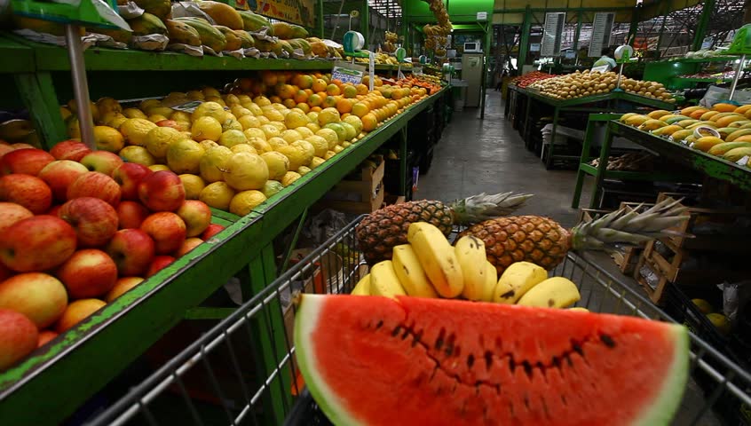 market fruit and vegetables pov