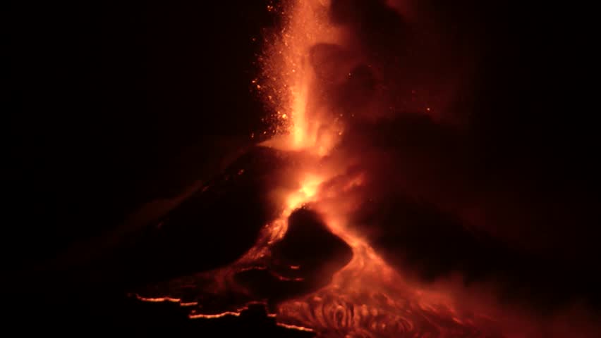Etna - Lava fountain