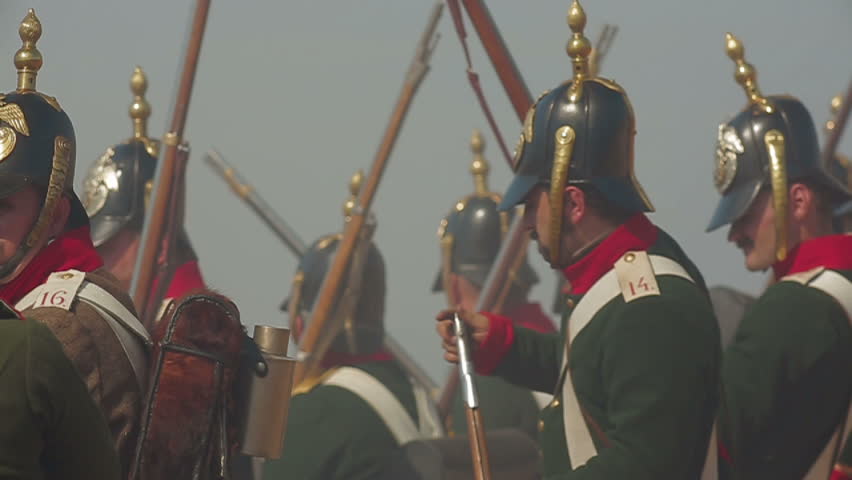 CRIMEA, UKRAINE â SEPTEMBER 29, 2012: Russian soldiers prepare for a battle during reenactment of Battle of Alma (Crimean War 1853 - 1856) on a historical festival in Crimea.