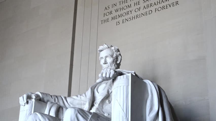 Abraham Lincoln Memorial Statue in Washington DC