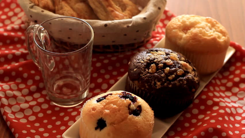 Milk and Muffin