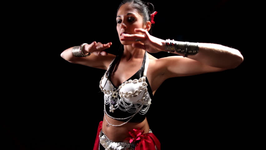 beautiful belly dancer shot with canon 5d mk2