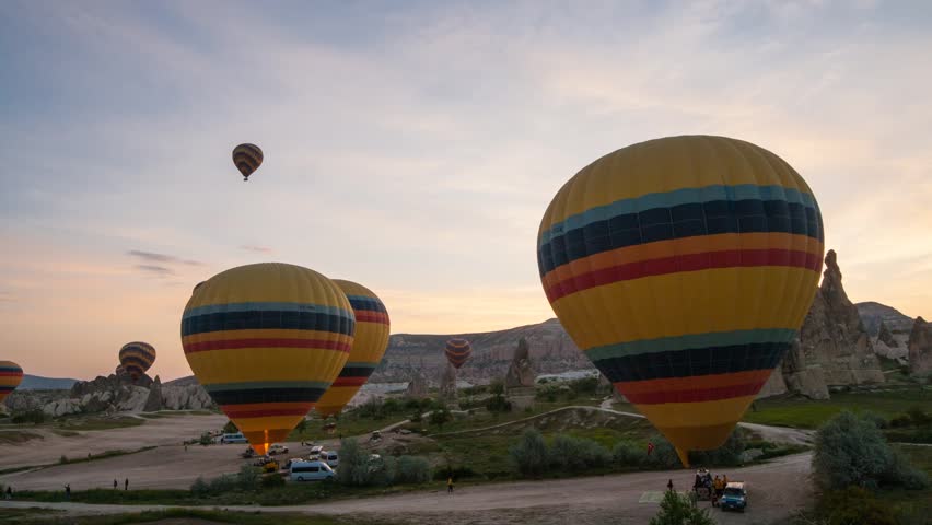  Flights on hot air balloons in Cappadocia,  Turkey