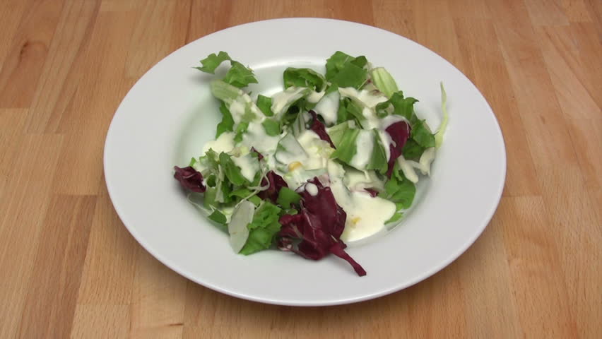 Eating Salad - Time Lapse