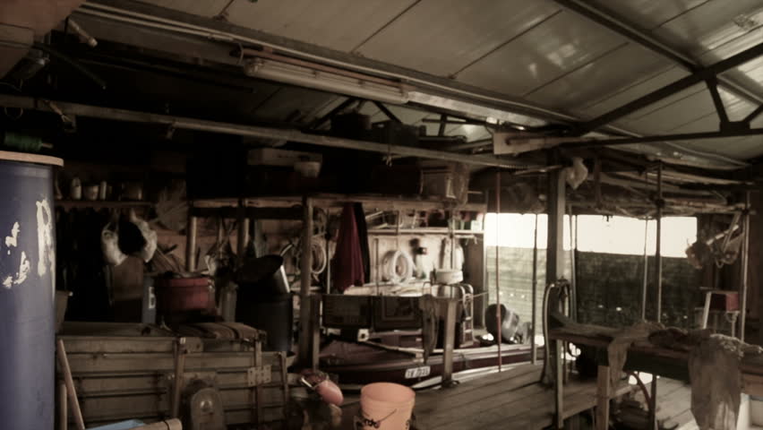 Boathouse used to do an repair fishing nets