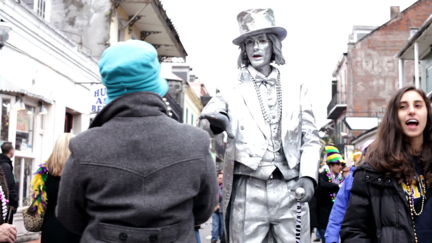 NEW ORLEANS, LA - FEBRUARY 12: Silver Man posing on Bourbon street during Mardi Gras on Saturday Feruary 12, 2010 in New Orleans, Louisiana.