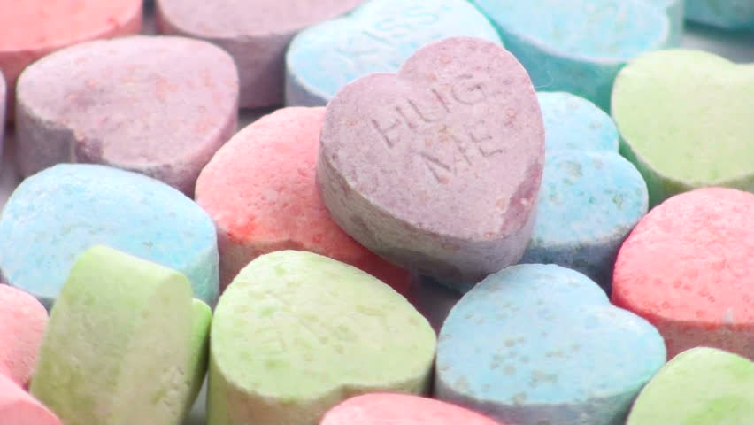 Sweetheart candy "hug me' loop - NTSC