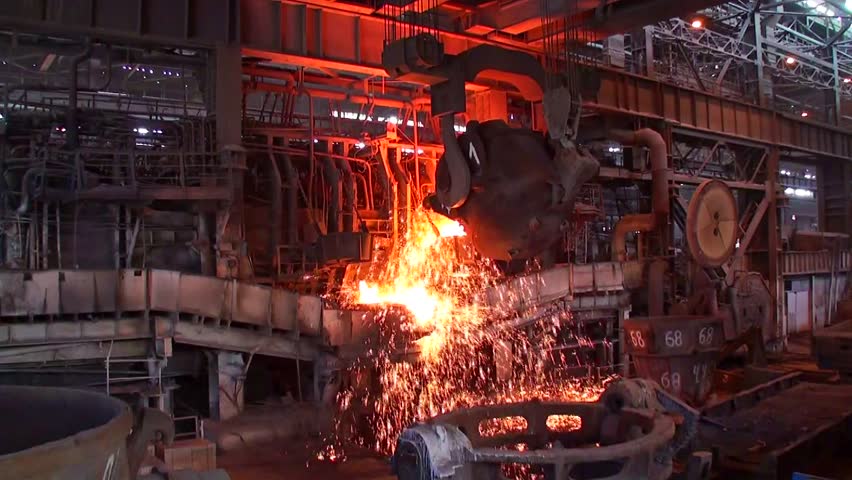 Pouring of liquid metal at the metallurgical plant