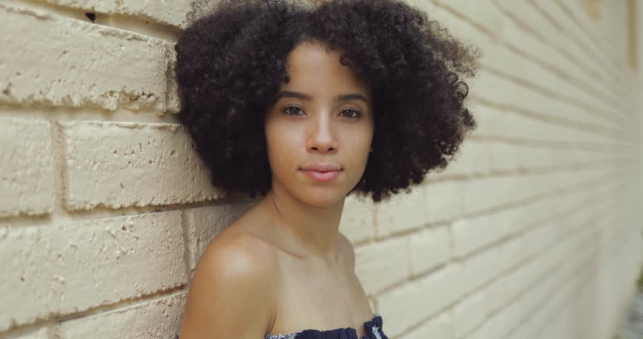 910px x 480px - Video stock a tema Headshot of Young African-american Girl (100% royalty  free) 1009204748 | Shutterstock