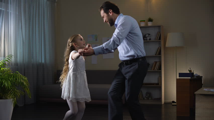 Daddy dance. "Aporable Russian girl Dancing with her father Living Room".
