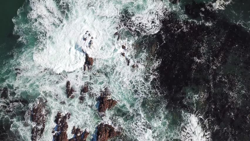 Waves Crashing on the Rocky Shoreline image - Free stock photo - Public ...