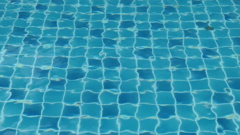 Vídeo Stock De Slow Motion Of Water Ripples 100 Livre Slow Motion Of Water Ripples