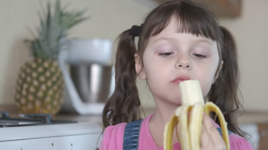 Nettai Banana Girl