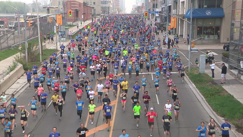 Toronto, Ontario, Canada May 2016 Large Crowd Of Marathon Runners In 