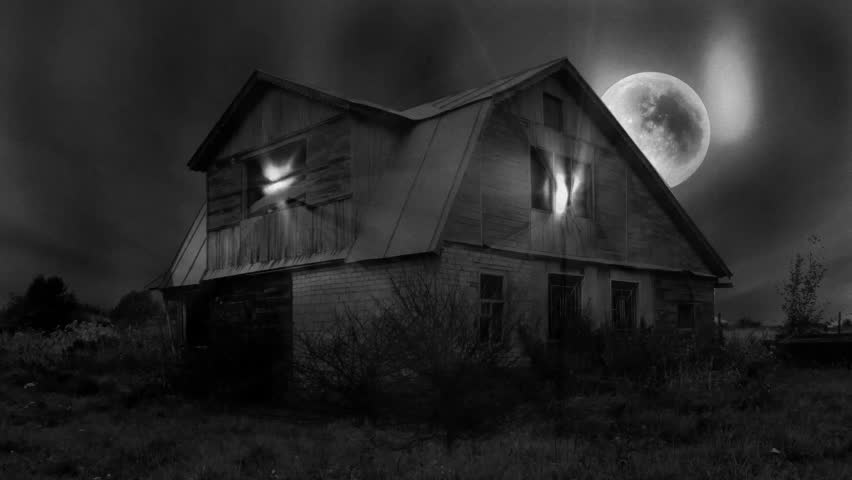 Haunted Mansion Scene Full Moon Videos De Stock 100 Libres De