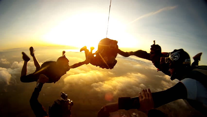 Skydiving tandem group 