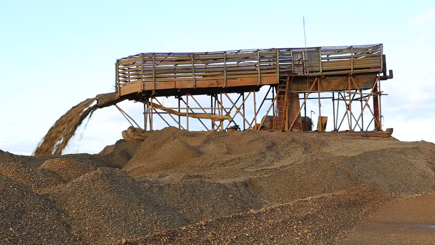 Header of dredge