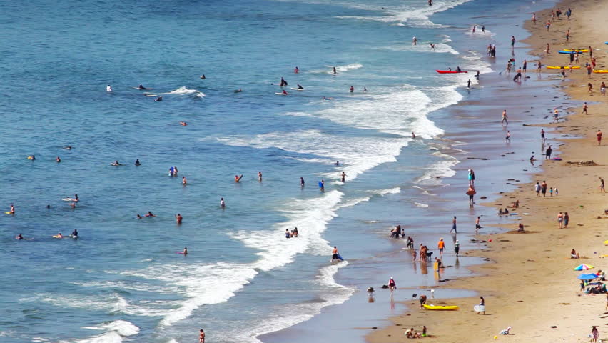 Lifeguard Tower And People Swimming In The Sea At Umhlanga Rocks ...