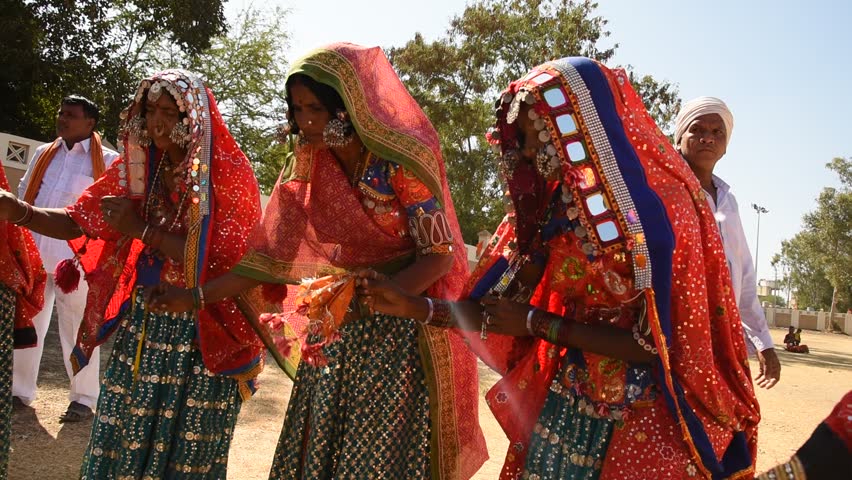 yavatmal-maharashtra-india-january-24-2016-group-of-lambadi-women