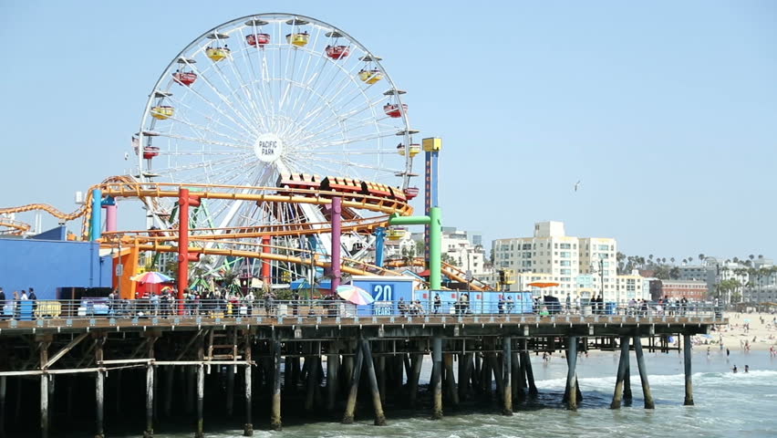 The Famous Ferris Wheel On The Santa Monica Pier In California Gives ...