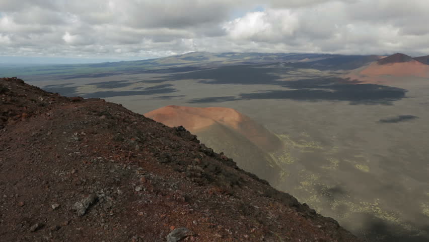 Header of fissure