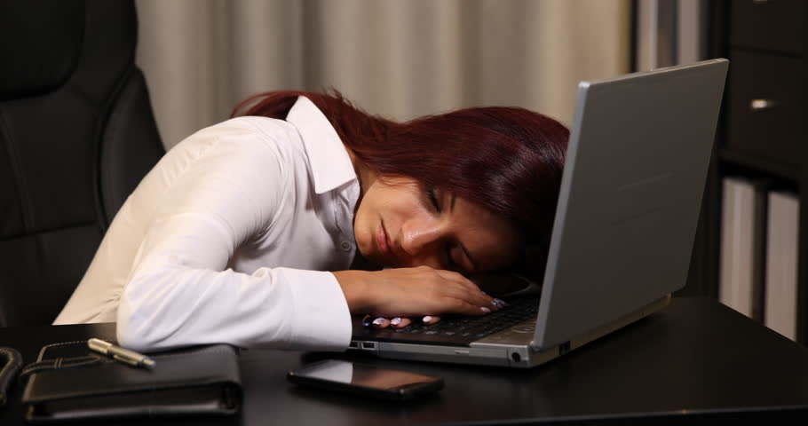 4k00 18overworked Business Person Female Sleeping Office Desk