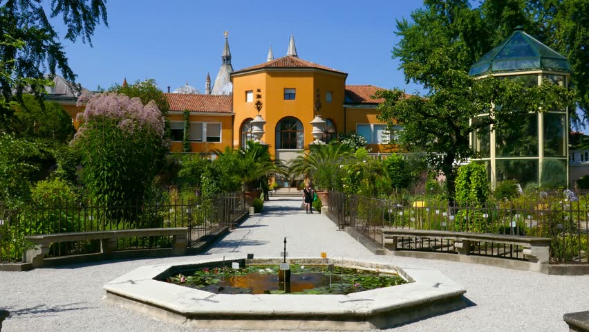 padua botanical garden the botanical garden of padua unesco world heritage is - Smallest House In The World 2015 padua botanical garden the botanical garden of padua unesco world heritage is - Smallest House In The World 2015