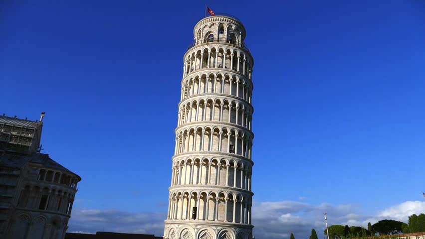 images of of a leaning tower of pisa pizza