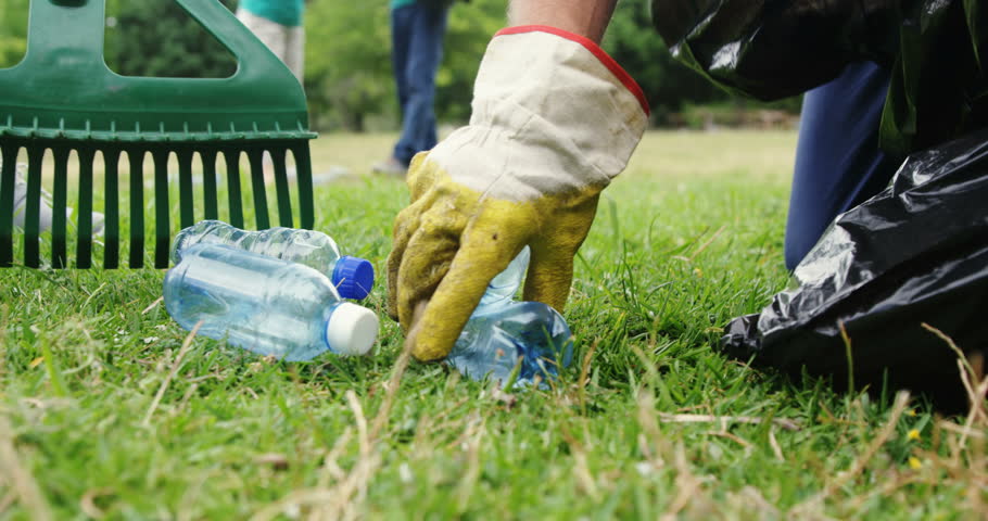 Header of volunteer