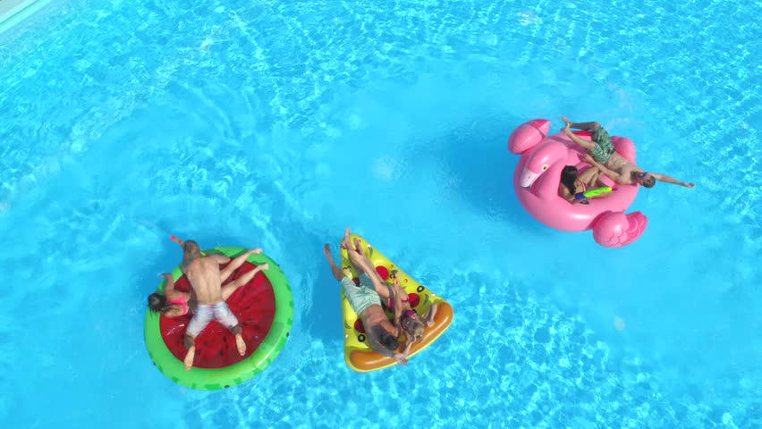 group floatie